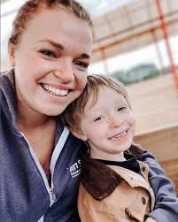 Christine's Weight Loss Journey and Diet Discussion