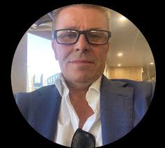 We lost a market legend yesterday in Brett 'The Elf' Reynolds.