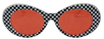 Audrey hepburn one of my favorite childhood pastimes was snuggling on the couch on a weekend afternoon watching old movies with my mom. Audrey Hepburn Brille Test Vergleich 2021 7 Beste Sonnenbrillen