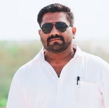 Sudhakar Kulkarni's Instagram, Twitter & Facebook