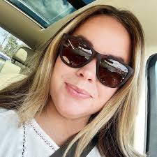 What are the best ideas for food and water for teenage geese?