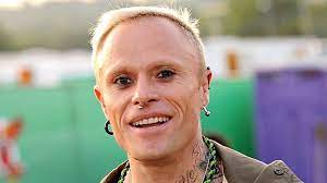 War subscape remix — caspa, keith flint. Keith Flint Funeral Prodigy Thanks Fans For Our Brother Keef S Send Off Bbc News