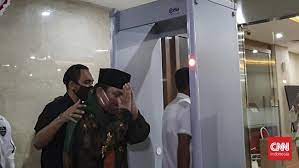 Polisi menangkap youtuber muhammad kace di bali. Uefjkavoctaldm