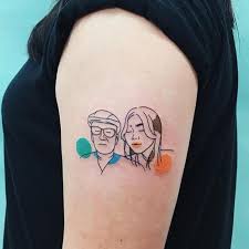 Cizgisel Dovmeleriyle Aski Anlatan Sanatcidan 20 Dovme Modeli Sanatli Bi Blog Tattoos Hand Tattoos Tattoo Models