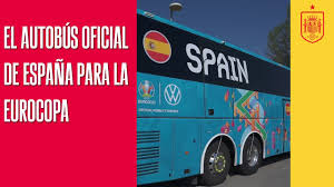 Sigue todos los eventos en directo hoy. El Autobus Oficial De Espana Para La Eurocopa Sefutbol Youtube