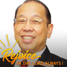 How cool are these #DoItYourself paper bus models? We have started building  a few and we can't stop! Do share with us your completed bus models in the  comments below, we'd love