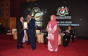 Datuk seri johari bin abdul ghani. Photo Gallery Category Sesi 1 Image Sesi 1