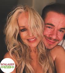 Wow! Michelle & Eric Phillippi haben sich verlobt. Was sagt ihr dazu? ❤️  👉🎶 Schlager Party:  https://open.spotify.com/playlist/17T91TNPr7AWXx6CSV6TiE