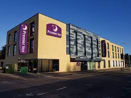 | 1,05 km od centrum miasta. View From The Main Road Opposite The Hotel Picture Of Premier Inn St Andrews Hotel St Andrews Tripadvisor