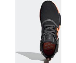 Streamlined and modern, these combine '80s racing heritage with obvious retro style cues like midsole plugs. Adidas Nmd R1 Core Black Screaming Orange Grey Five Ab 84 00 Preisvergleich Bei Idealo De