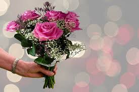 Regalare dei fiori per il compleanno è un'idea romantica e che non passerà mai di moda. Fiori Per Compleanno Ad Ognuno Il Suo Fiore Di Buon Compleanno