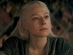 I don't care what anyone says, this is really a perfect casting!  #HouseOfTheDragon #millyalcock #emmadarcy