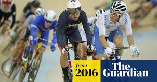 Cavendish emerged unscathed during the final event of the men's omnium at rio 2016, but park tumbled down the track, taking out eventual olympic champion elia viviani and australia's glenn o. Mark Cavendish Takes Silver In Rio Omnium Behind Italy S Elia Viviani Mark Cavendish The Guardian