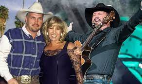 The couple went into quarantine after a member of their team tested positive for covid, and subsequent tests showed. Garth Brooks Wife Who Was Garth Brooks First Wife Music Entertainment Express Co Uk