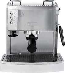 Delonghi coffee machines are stylish and make exceptional coffee and milk foam. De Longhi Espresso Machine With 15 Bars Of Pressure Milk Frother And Removable Water Tank Stainless Steel Ec702 Best Buy