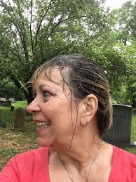 Becky Cason's Instagram, Twitter & Facebook