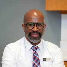 Lynnes Nissan City Staff