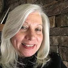 Cynthia Eastham's Instagram, Twitter & Facebook