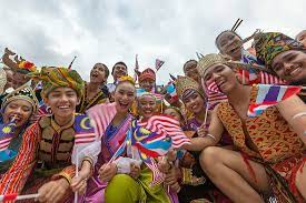 Malaysia prides itself on multiculturalism, as embodied in prime minister najib razak's campaign for ethnic and religious equality under 1malaysia. Ethnic Groups Of Malaysia Worldatlas