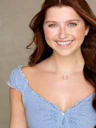 Sonia Grace aka “cheekbones” @soniagracemusic #soniagrace #actress  #soniagracemusic #beauty #braids #danapatrickphoto #headshots  #headshotphotographerlosangeles #danapatrick #danapatrickphotography  #stayweird 💋/hair @laurengottmakeup Rep: @avantartists