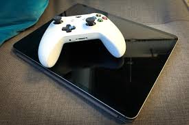 How To Pair An Xbox One Controller With Your Iphone Or Ipad Macworld Modded controllers and custom controllers for xbox one, xbox one s, xbox one elite and ps4, best selection. how to pair an xbox one controller with