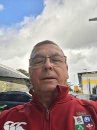 Get a bit of singing going everyone, zombie will do as tour started in  ireland