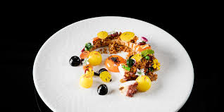 While not all dishes have to be so complex, you should try to include never underestimate the power of a simple glass. Fine Dining Food Show Event Catering Prestigious Venues