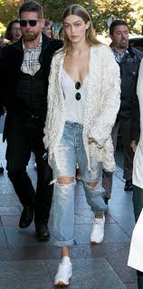 Out in new york city's soho, wearing christopher bu pants, a christina ledang coat and sweater, filling pieces sneakers and ilesteva sunglasses. 20 Times Gigi Hadid Proved She Is The Queen Of Street Style Ewmoda
