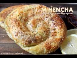 Video M Hencha Serpentin Farci Viande Et Legumes Idees Blog Recette Ramadan Idee Recette Facile Recette