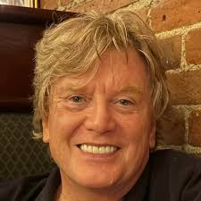 Edward Fitz (@edwardfitzla) • Instagram photos and videos