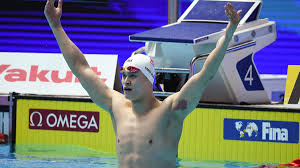 Horton refused to pose for pictures with sun on the medal podium, a protest repeated by britain's duncan scott. Wm Gwangju Sun Yang Brullt Duncan Scott Auf Podium An Eurosport