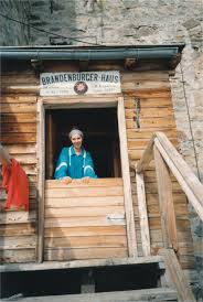 Aktuelle termine und neuigkeiten aus und um den brandenburger dom. Hochjoch Hospiz Brandenburger Haus Hochalpin