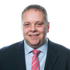 More than 200 defibrillators are now available in O2 stores across the UK!  And that's not all, hundreds of Virgin Media O2 staff have been trained in  lifesaving CPR. British Heart Foundation