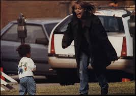 It was the first film by zemeckis' production company imagemovers. Michelle Pfeiffer Playing With Her Daughter Claudia Rose On The Set Of One Of Her Movies In 1994 Oldschoolcool