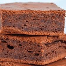 Facil A Patisser Les Incontournables 100 Recettes De Desserts Classiques Culture Crunch En 2020 Recette Facile Recette Dessert Recette