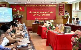 Mới quý độc giả đọc báo tin tức thời sự đặc sắc và hấp dẫn chỉ có trên báo lao động. Cong Bá»' Sach Cá»§a Tá»•ng Bi ThÆ° Chá»§ Tá»‹ch NÆ°á»›c Vá» Nhan Sá»± Va Ä'áº¡i Há»™i Ä'áº£ng Ä'ai Phat Thanh Va Truyá»n Hinh Láº¡ng SÆ¡n