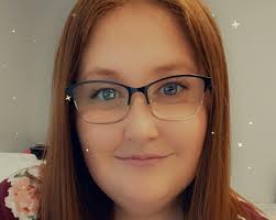 Cecily Gates's Instagram, Twitter & Facebook