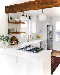 small coastal kitchen ideas white