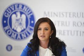 O grămadă de bani aruncați aiurea pe fereastra mai ales în diaspora unde sunt alocați in jur de 50 de mil de euro în condițiile în care nu cred că vor fi. CaÈ›i Romani TrÄƒiesc De Fapt In Diaspora Cifrele Sunt Mai Mari Decat Se Credea