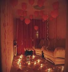 Just in time for valentine's day, we're bringing you the most here, we show you how to do romantic decor with five different designers and in every room of your house. 62 Tumblr On We Heart It Romantic Room Surprise Romantic Surprise Valentines Bedroom