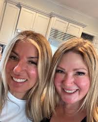 Wishing my bestie the best birthday ever!! To the best year ever!! Love you  so much!!! ❤️❤️😘