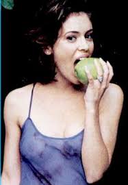 We update gallery with only quality interesting photos. Alyssa Milano Alyssa Milano Photo Biography