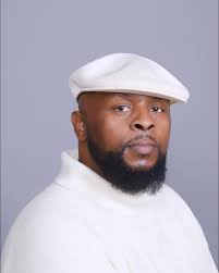 Monif C. Plus Sizes swimsuit model Anita Marshall shares how to shop for  your shape. http://ow.ly/yezwn