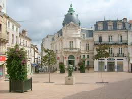 Angouleme Http Www Fasthotel Com Poitou Charentes Hotel Angouleme Charente Maritime La Rochelle France