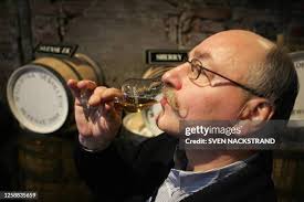 1,576 Drinking Whiskey Close Up Stock Photos, High-Res Pictures, and Images 