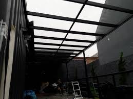 Tendência e elegância, ótima opção para construções modernas e criativas. Modelar Vidro E Inox Em Curitiba Cobertura Corrimao E Guarda Corpo De Inox