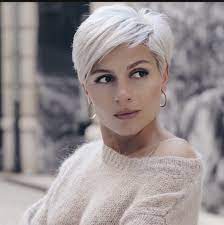 Pin By Sharyn Miller On Hairstyles Thick Hair Styles Short Hair Styles Pixie Hair Styles