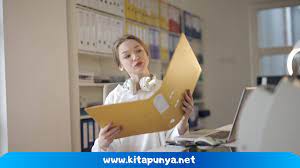 Pekerjaan ini merupakan mediator antara dokter dan pasien. Tugas Resepsionis Tanggung Jawab Keahlian Dan Gajinya