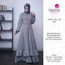 Jadi, anda bisa mengkombinasikan kain batik dengan kain polos untuk membuat gamis yang lebih modern, modis dan pastinya kekinian. Model Gamis Motif Polkadot Radea