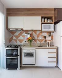 50 Cozinhas Simples Para Te Inspirar Na Decoracao Da Sua Kitchen Cocinas De Casas Pequenas Cocinas De Casa Diseno Muebles De Cocina